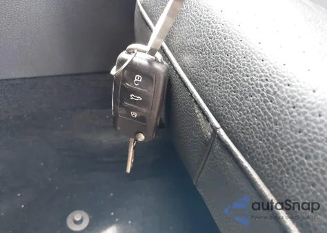 2012 Volkswagen Passat 2.0L Tdi Se from USA, damaged, VIN 1VWBN7A38CC052536